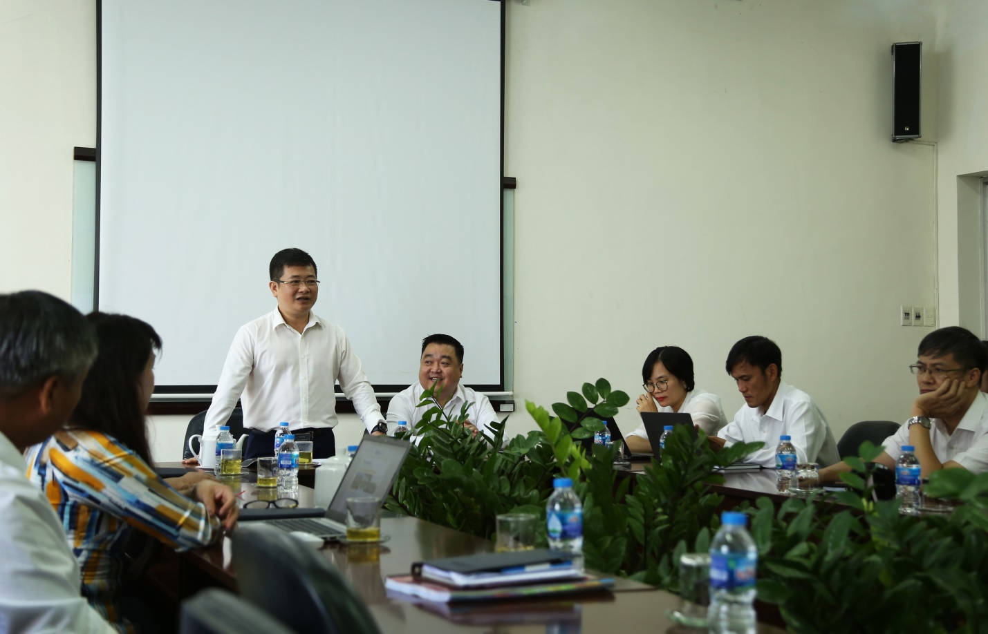 dich vu seo web kinh doanh 2