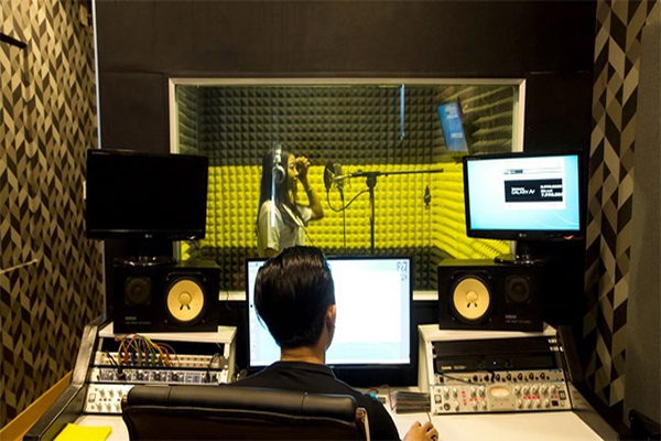 seo web nhac vien phong thu 2